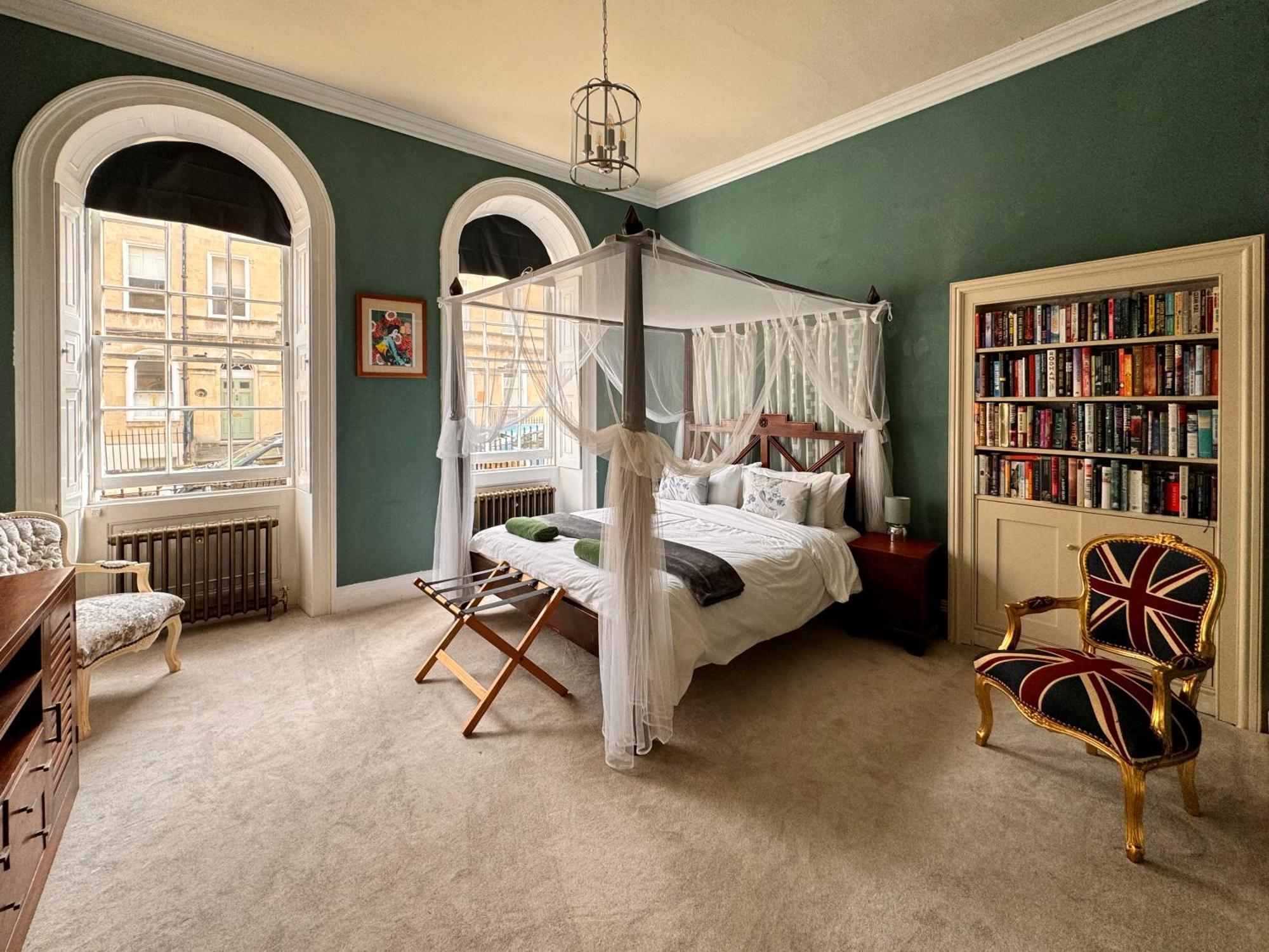 The Pickwick House 2 Bedroom Free Parking Bath Exterior photo
